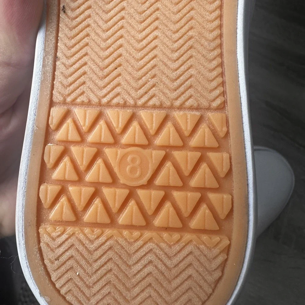 A‎ New Day Slip On Sneakers Womens Size 8 Crayon School Teacher Supplies Shoes